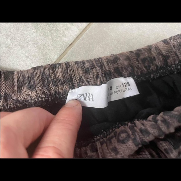 Zara skirt - Picture 3 of 3